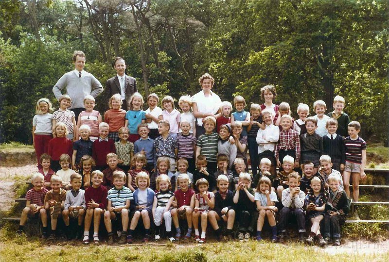 Schoolfoto de Windroos klas 2 1965 - 1966.jpg